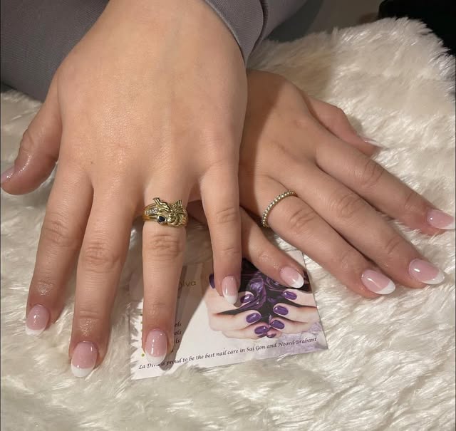 French oval met glitter